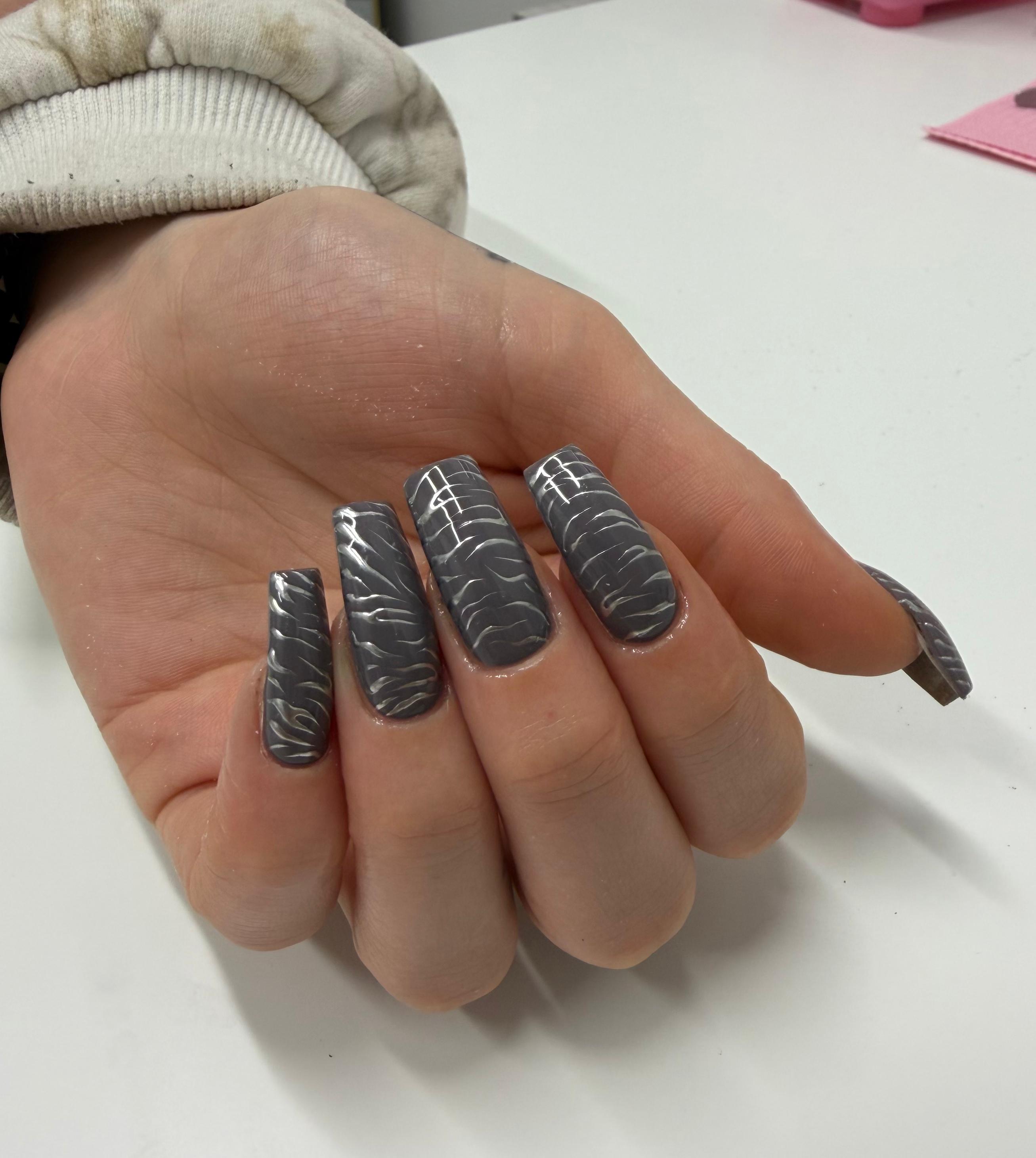 Sunset aura nails with gold charm by Jessica